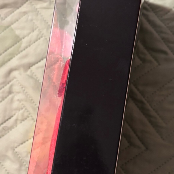 Barbie Collector 2009 Holiday African-American Doll - Picture 2 of 3